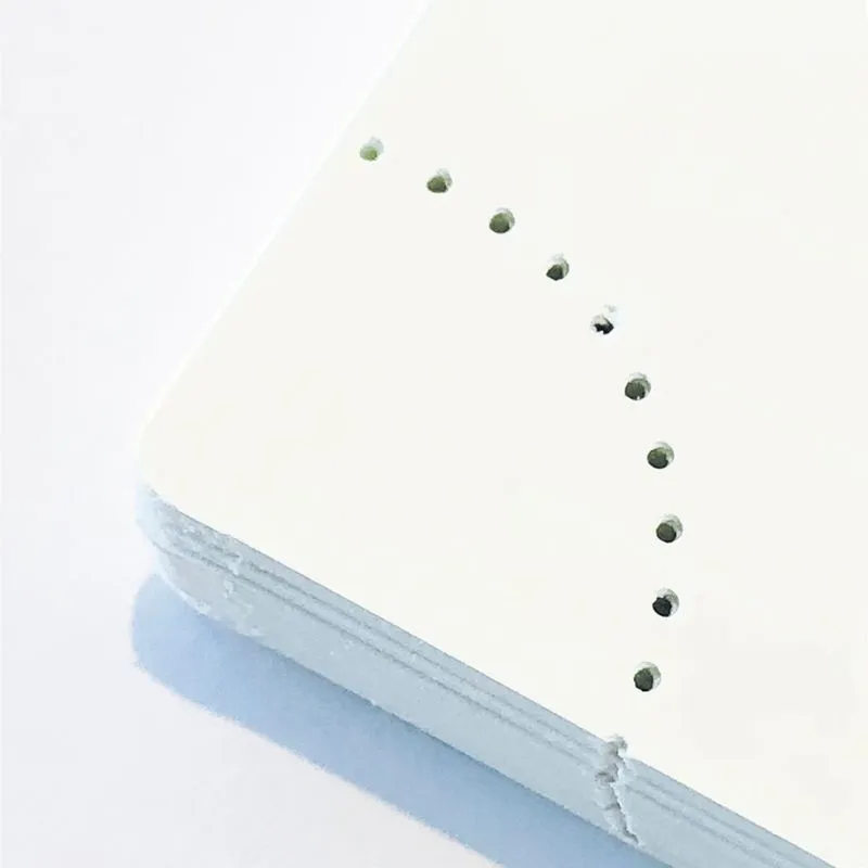 Agenda de poche Cassandra Horizons 15 - 1 semaine sur 2 pages - 10,5 x 15,5 cm - disponible dans différentes couleurs - Exacompt