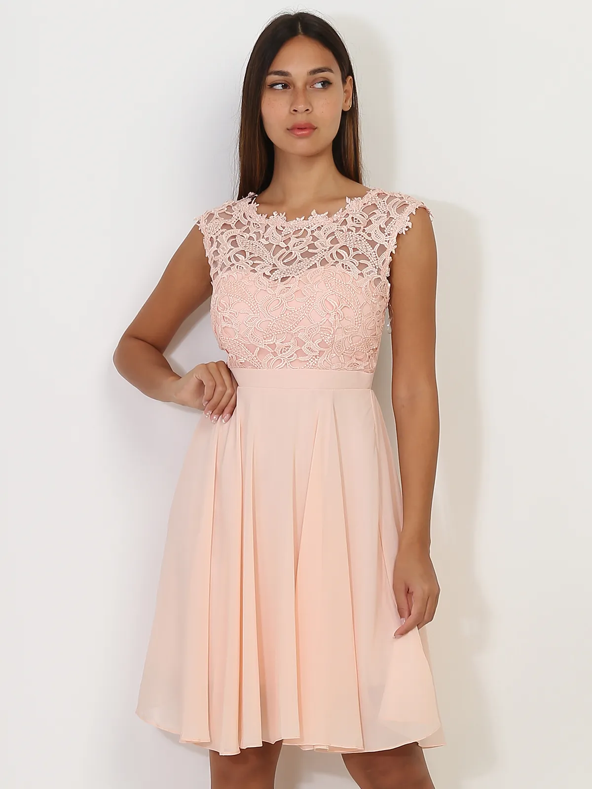 Robe avec dentelle- Rose